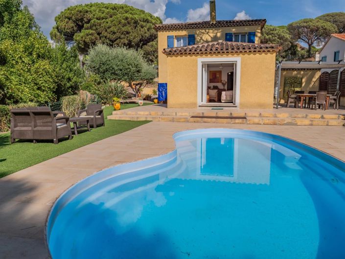 Image No.2-Maison de 4 chambres à vendre à Sainte-Maxime