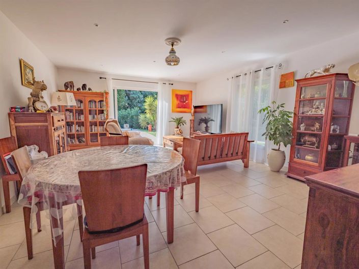 Image No.6-Maison de 4 chambres à vendre à Sainte-Maxime