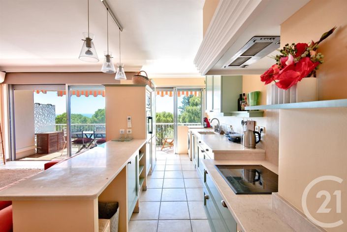 Image No.8-Appartement de 2 chambres à vendre à Nice