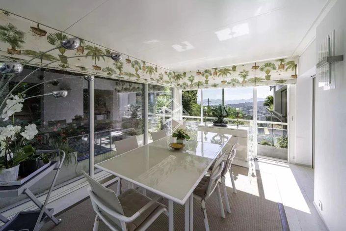 Image No.8-5 Bed Apartment for sale