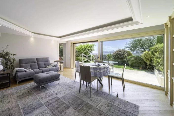 Image No.4-5 Bed Apartment for sale