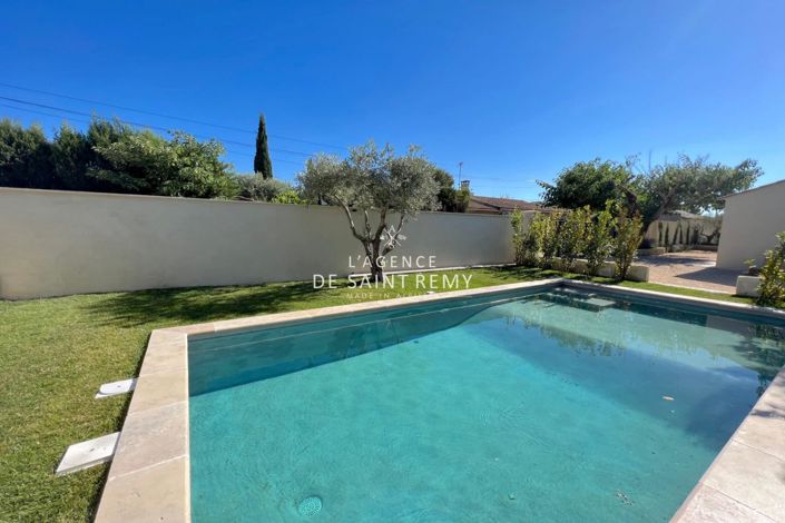 Image No.2-Maison de 5 chambres à vendre à Saint-Remy-de-Provence