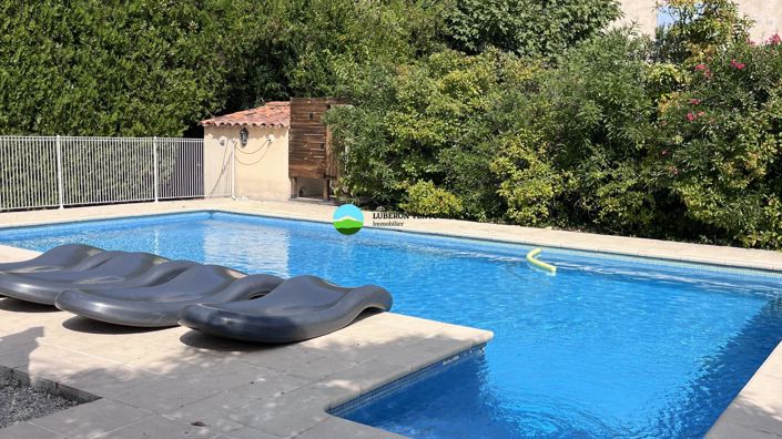 Image No.2-Maison de 5 chambres à vendre à Pernes-les-Fontaines