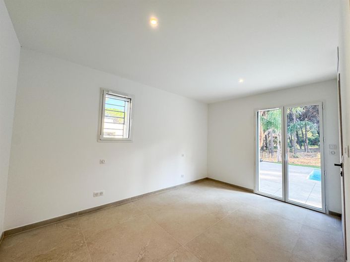 Image No.7-Maison de 4 chambres à vendre à Cavalaire-sur-Mer