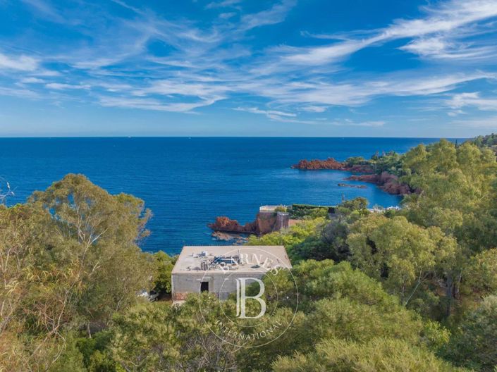 Image No.3-Maison à vendre à Saint-Raphael