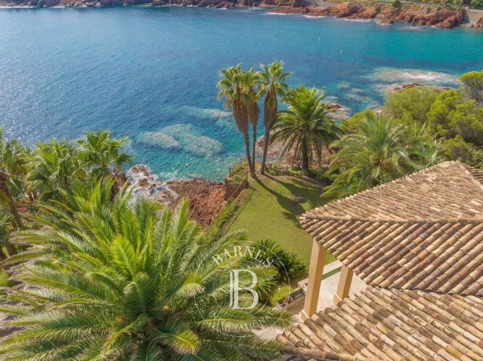 Image No.9-5 Bed House for sale