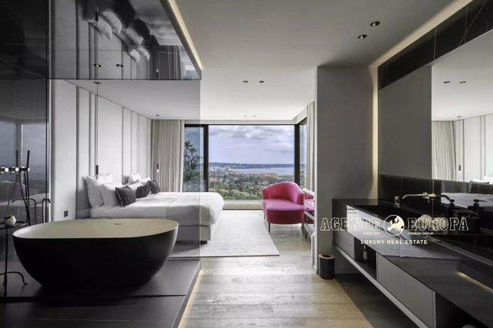 Image No.14-5 Bed House for sale