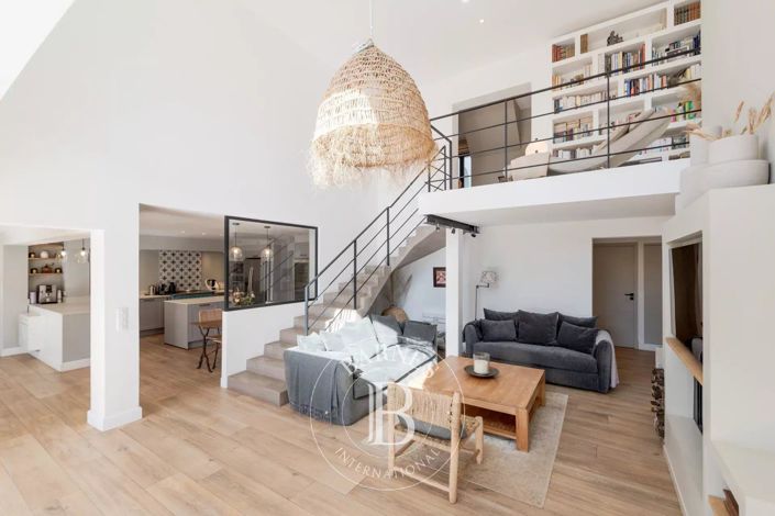 Image No.10-Maison de 9 chambres à vendre à Roquefort-les-Pins