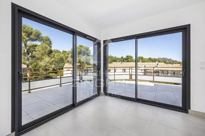 Image No.14-Appartement de 3 chambres à vendre à Saint-Raphael