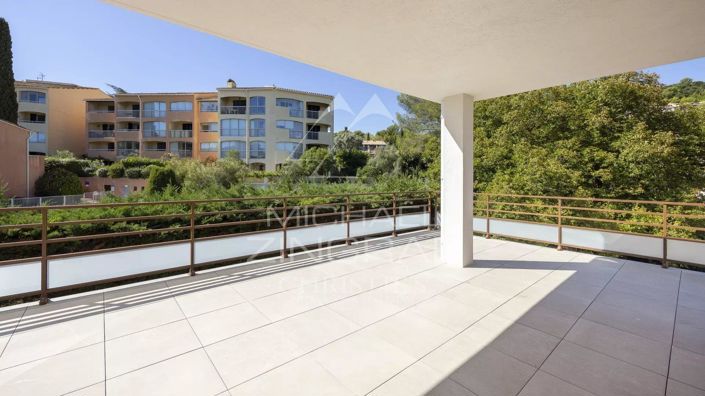 Image No.3-Appartement de 3 chambres à vendre à Saint-Raphael