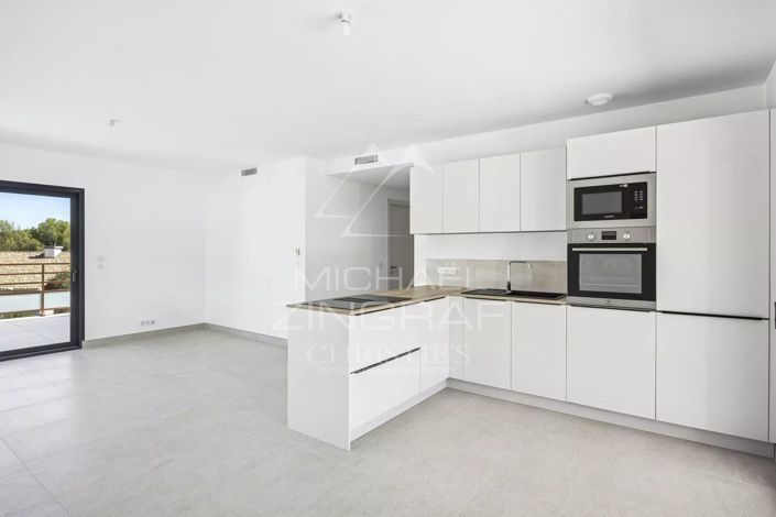 Image No.6-Appartement de 3 chambres à vendre à Saint-Raphael