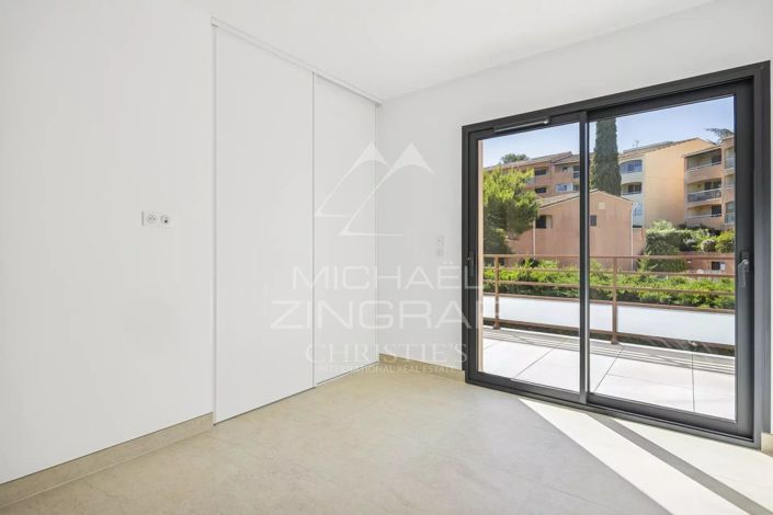 Image No.8-Appartement de 3 chambres à vendre à Saint-Raphael