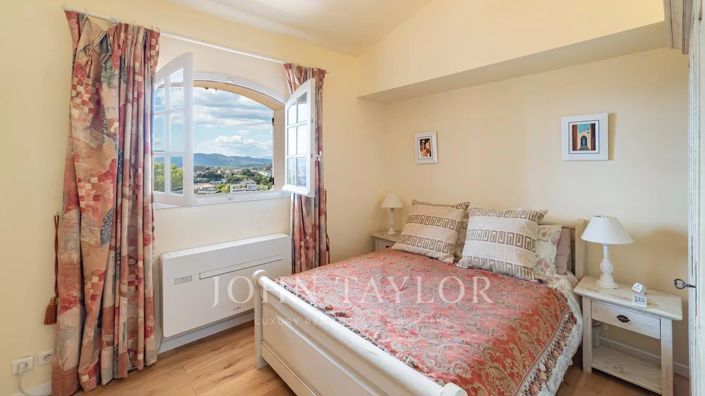 Image No.14-Maison de 6 chambres à vendre à Le Cannet