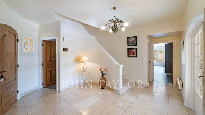 Image No.20-Maison de 6 chambres à vendre à Le Cannet