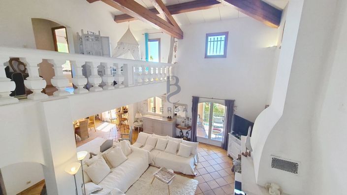 Image No.12-Maison de 5 chambres à vendre à Saint-Raphael