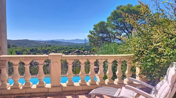 Image No.5-Maison de 5 chambres à vendre à Saint-Raphael