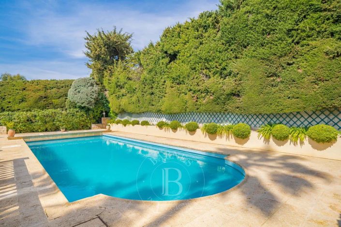 Image No.2-Maison de 4 chambres à vendre à Cannes