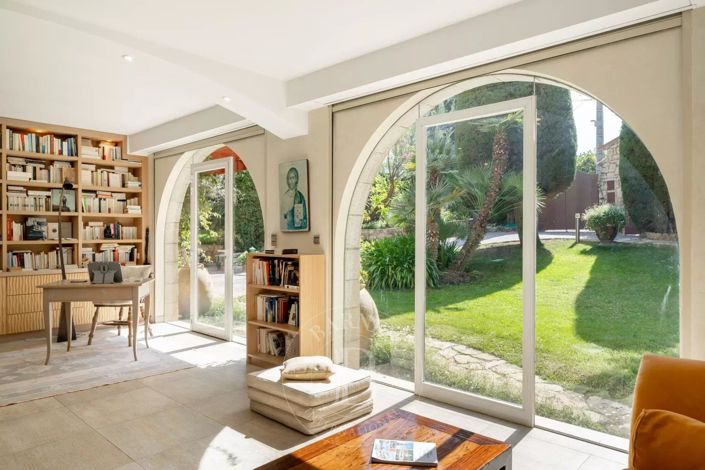 Image No.6-Maison de 4 chambres à vendre à Cannes