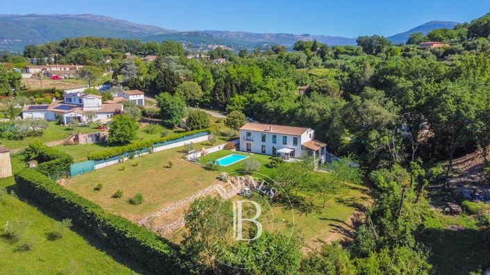 Image No.3-4 Bed House for sale