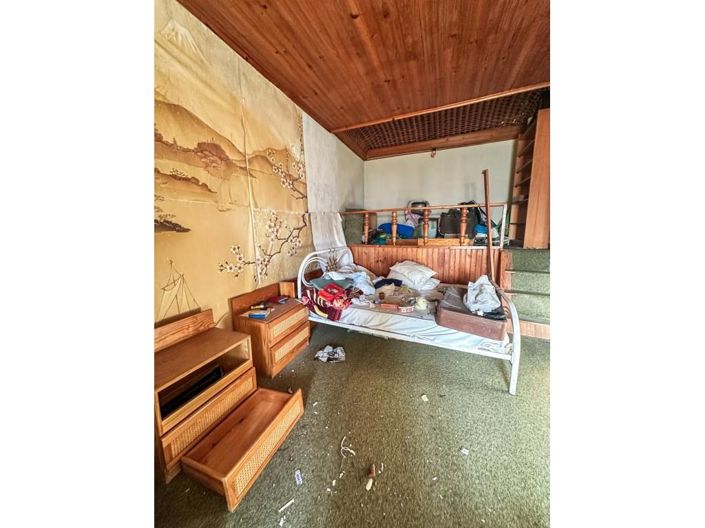 Image No.16-6 Bed Apartment for sale