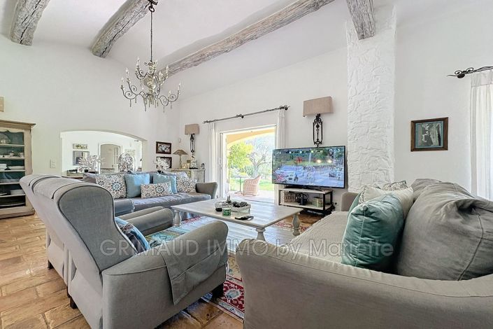 Image No.12-3 Bed House for sale