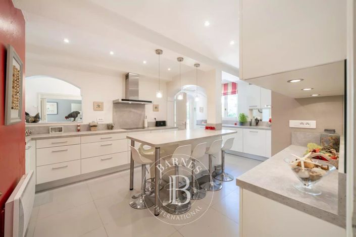 Image No.11-Maison de 7 chambres à vendre à Grasse