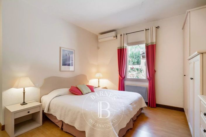 Image No.14-Maison de 7 chambres à vendre à Grasse