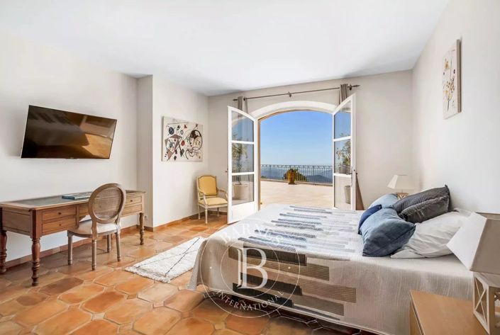 Image No.11-Maison de 7 chambres à vendre à Cabris