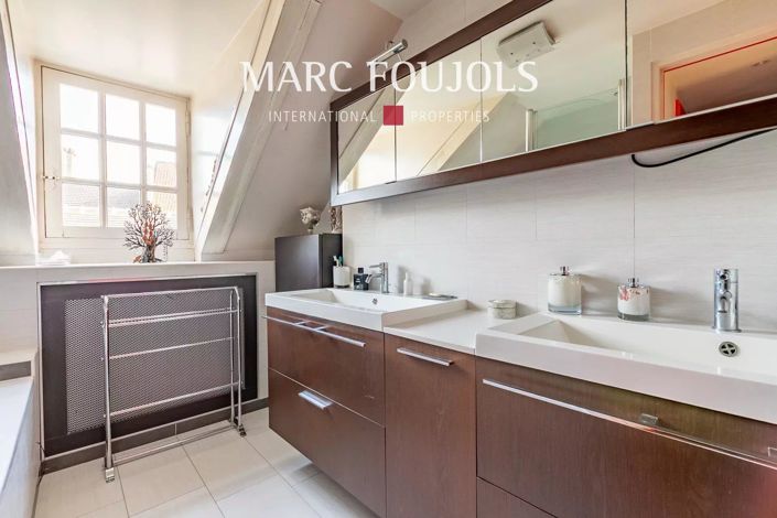 Image No.17-5 Bed House for sale