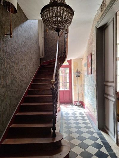 Image No.6-4 Bed House for sale