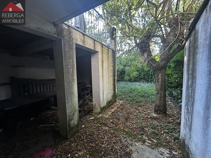 Image No.11-3 Bed House for sale