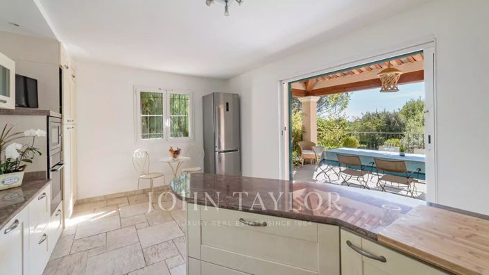 Image No.16-Maison de 4 chambres à vendre à Grasse