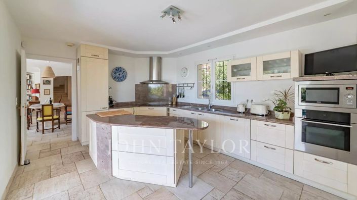 Image No.17-Maison de 4 chambres à vendre à Grasse