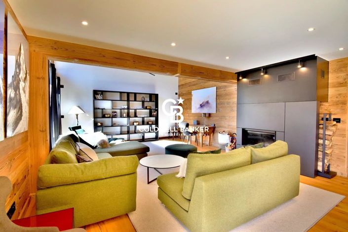 Image No.12-5 Bed House for sale