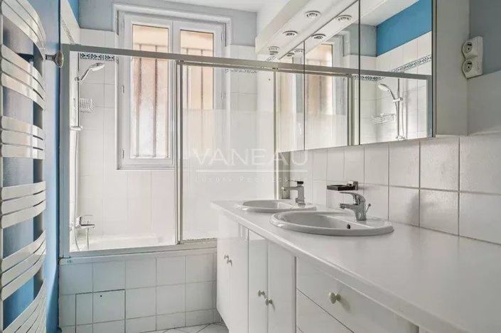 Image No.14-Appartement de 4 chambres à vendre à Paris