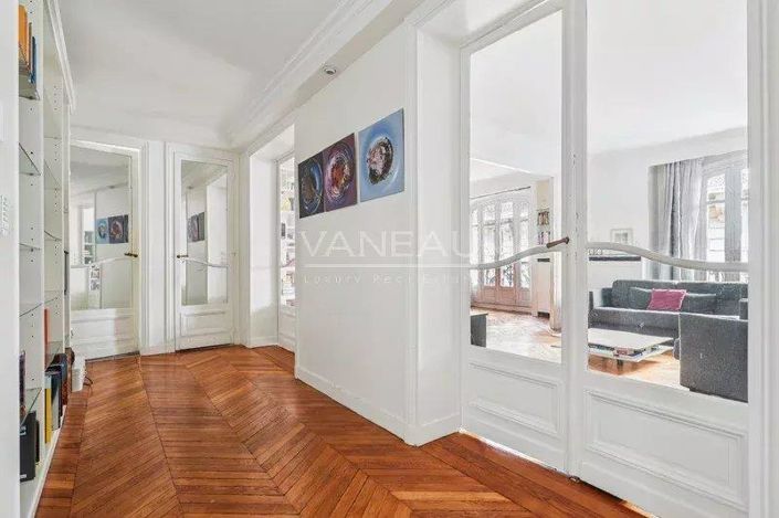Image No.6-Appartement de 4 chambres à vendre à Paris