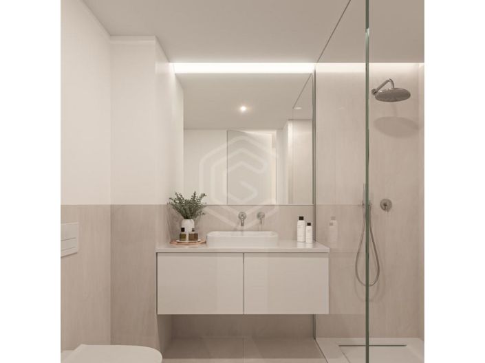 Image No.9-4 Bed Apartment for sale