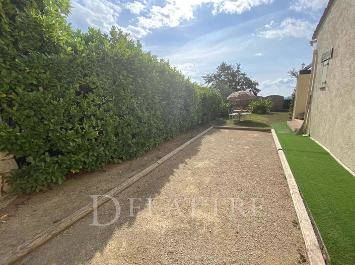 Image No.19-4 Bed House for sale