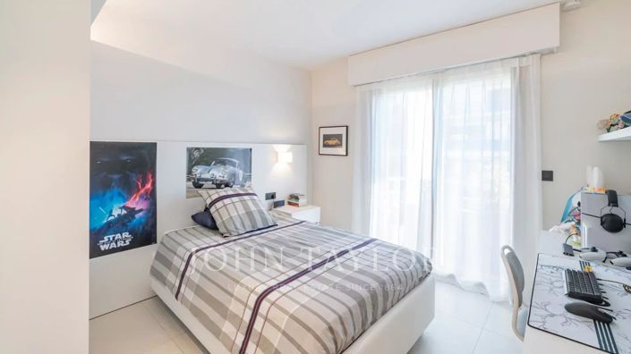 Image No.12-Appartement de 4 chambres à vendre à Cannes