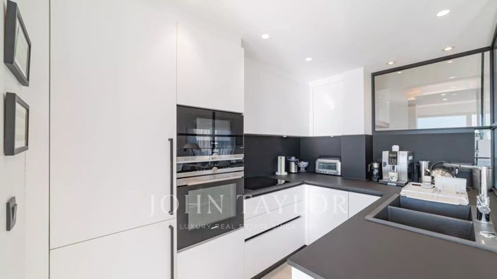 Image No.8-Appartement de 4 chambres à vendre à Cannes