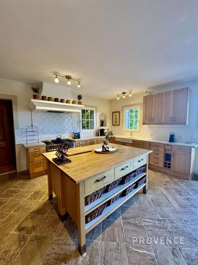 Image No.5-Maison de 4 chambres à vendre à Lorgues