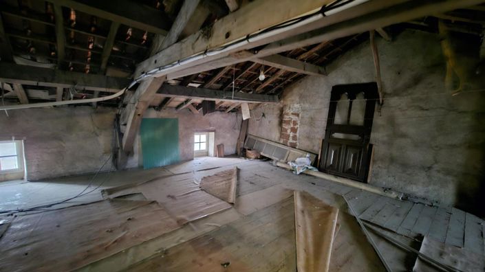 Image No.9-3 Bed House for sale