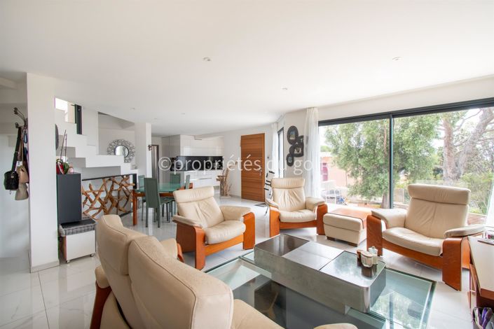 Image No.6-Maison de 4 chambres à vendre à Sète