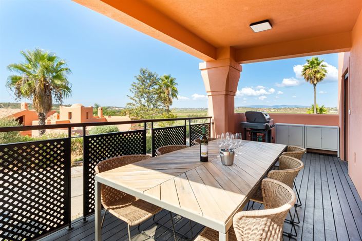 Image No.11-3 Bed House for sale