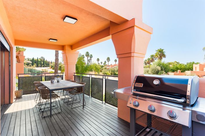 Image No.9-3 Bed House for sale