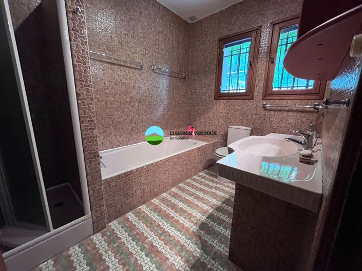 Image No.12-Maison de 4 chambres à vendre à La Roque-sur-Pernes