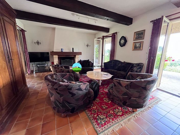 Image No.4-Maison de 4 chambres à vendre à La Roque-sur-Pernes