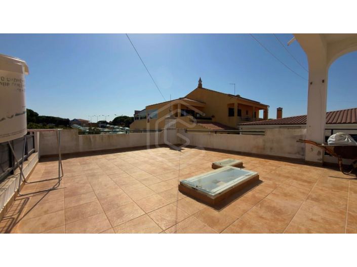 Image No.22-Maison de 5 chambres à vendre à Loule