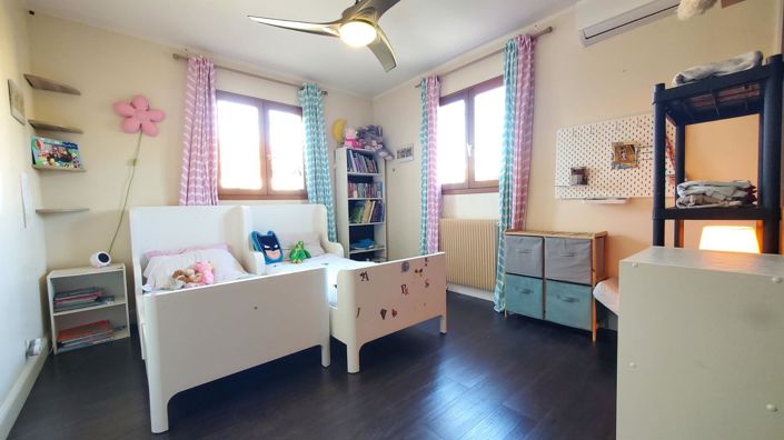 Image No.14-5 Bed House for sale