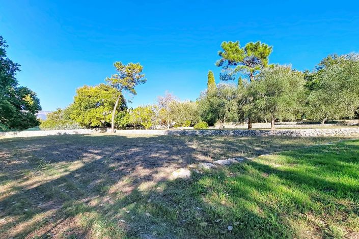 Image No.18-4 Bed House for sale